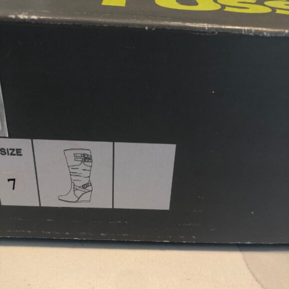 charlotte russe Wedge Boots - Picture 5 of 6